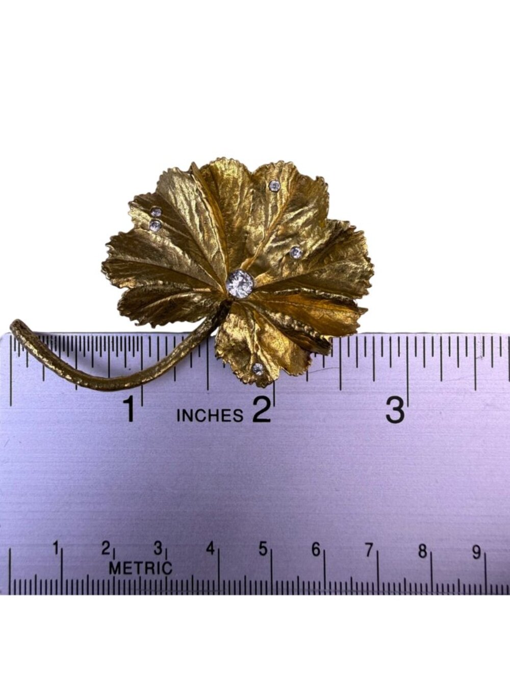 Michael Michaud Womens Gold Tone Brooch Ladys Mantle Leaf With Clear Crystals - Picture 4 of 4
